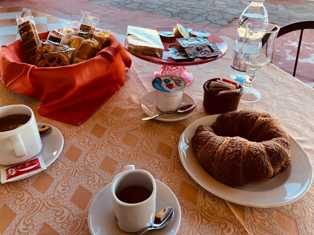 Hotel Ristorante111 فيلابيانا المظهر الخارجي الصورة