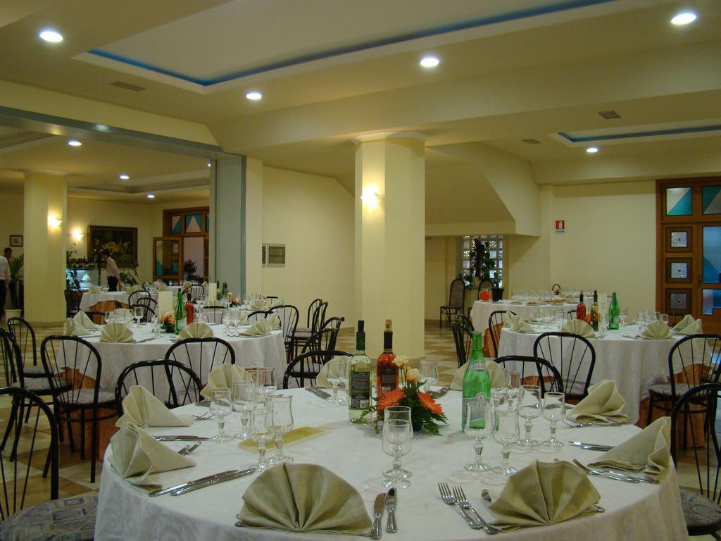 Hotel Ristorante111 فيلابيانا المظهر الخارجي الصورة